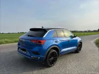 Używany VW T-Roc Active 150 KM (110 kW) 2021 Niebieski SUV