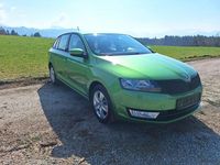 Gebraucht Skoda Rapid Ambition 90 PS (66 kW) 2016 Rallyegrün metallic Kleinwagen