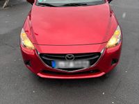 Gebraucht Mazda 2 74 PS (54 kW) 2015 Rot Kleinwagen