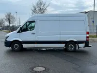Używany Mercedes Sprinter 143 KM (105 kW) 2018 Biały Van