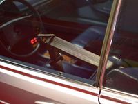 Gebraucht Mercedes S500 231 PS (169 kW) 1983 Silberblau metallic (930u) Limousine