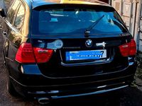 Gebraucht BMW 318 143 PS (105 kW) 2008 Schwarz Kombi