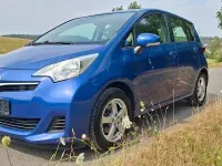 Gebraucht Toyota Verso-S 99 PS (72 kW) 2011 Blau Van / Kleinbus