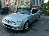 Gebraucht Mercedes C180 129 PS (94 kW) 2002 Silber Coupé