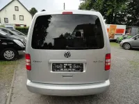 Gebraucht VW Caddy Maxi Trendline 140 PS (102 kW) 2015 Reflexsilber metallic Van / Kleinbus