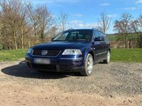 Gebraucht VW Passat Highline 170 PS (125 kW) 2002 Blau Kombi