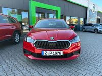 Gebraucht Skoda Fabia Tour 65 PS (47 kW) 2024 Velvet rot metallic Limousine