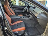 Neu Mazda 3 Nagisa 140 PS (102 kW) 2025 Jet black Limousine