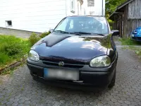 Używany Opel Corsa Edition 90 KM (66 kW) 1996 Niebieski Hatchback