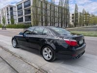 Second-hand BMW 520 Performance 170 CP (125 kW) 2003 Negru Berlinǎ
