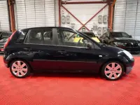 Gebraucht Ford Fiesta 80 PS (58 kW) 2004 Schwarz Kleinwagen