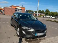 Gebraucht Ford Focus 120 PS (88 kW) 2020 Grau Kombi