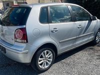 Gebraucht VW Polo Trendline 75 PS (55 kW) 2006 Silber Kleinwagen