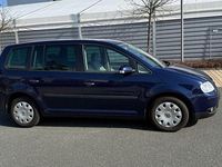 Gebraucht VW Touran 101 PS (74 kW) 2003 Blau Van / Kleinbus