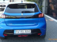 Gebraucht Peugeot e-208 GT 100 kW (136 PS) 2023 Blau Kleinwagen