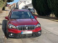 Usado Suzuki SX4 140 HP (102 kW) 2017 Vermelho Sedan