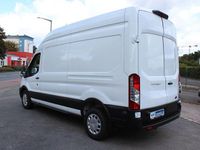 Gebraucht Ford Transit Trend 131 PS (96 kW) 2024 Frost weiß Van / Kleinbus