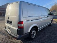 Gebraucht VW Transporter 140 PS (102 kW) 2012 Reflexsilber metallic Van