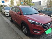 Gebraucht Hyundai Tucson 132 PS (97 kW) 2017 Rot SUV