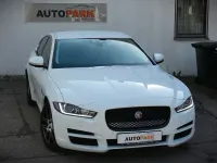Gebraucht Jaguar XE Pure 179 PS (131 kW) 2015 Weiß Limousine