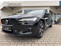 Gebraucht Volvo V60 Plus 197 PS (144 kW) 2025 Schwarz Kombi