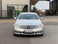 Gebraucht Mercedes E250 Elegance 204 PS (150 kW) 2011 Grau Coupé