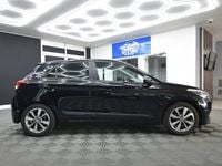 Gebraucht Hyundai i20 Style 101 PS (74 kW) 2015 Schwarz Kleinwagen