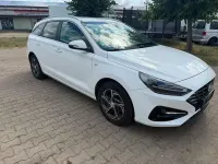 Gebraucht Hyundai i30 Premium 136 PS (100 kW) 2021 Weiß Kombi