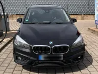Gebraucht BMW 218 Gran Tourer Comfort Edition 150 PS (110 kW) 2015 Schwarz Van / Kleinbus