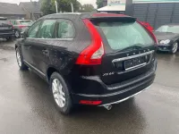 Gebraucht Volvo XC60 Summum 150 PS (110 kW) 2017 Schwarz SUV