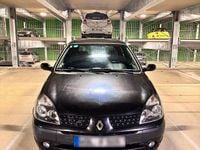Gebraucht Renault Clio II 98 PS (72 kW) 2003 Schwarz Kleinwagen
