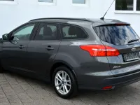 Usata Ford Focus Business Edition 125 CV (91 kW) 2016 Grigio Station wagon