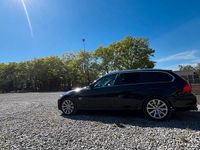 Gebraucht BMW 325 218 PS (160 kW) 2011 Schwarz Kombi