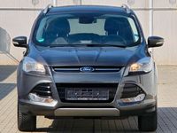 Gebraucht Ford Kuga Titanium 150 PS (110 kW) 2016 Grau SUV