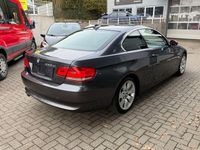 Gebraucht BMW 330 Sport Line 272 PS (200 kW) 2006 Grau Coupé