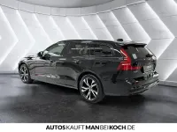 Gebraucht Volvo V60 145 PS (106 kW) 2025 Kombi