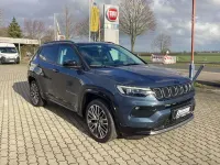 Neu Jeep Compass Summit 129 PS (94 kW) 2025 Blau SUV