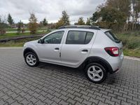 Gebraucht Dacia Sandero Prestige 90 PS (66 kW) 2013 Silber Kleinwagen