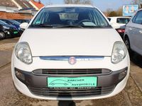 Gebraucht Fiat Punto Dynamic 77 PS (56 kW) 2010 Weiss Kleinwagen