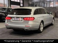 Gebraucht Mercedes E220 Avantgarde 194 PS (142 kW) 2017 Silber Limousine