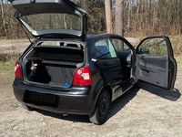 Usata VW Polo Basis 64 CV (47 kW) 2004 Nero Utilitaria
