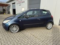 Gebraucht Mitsubishi Colt 75 PS (55 kW) 2006 Blau Kleinwagen