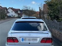 Gebraucht Mercedes E240 Avantgarde 170 PS (125 kW) 1998 Silber Limousine