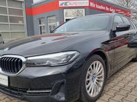 Gebraucht BMW 530e 184 PS (135 kW) 2021 Saphirschwarz metall (metallic) Kombi