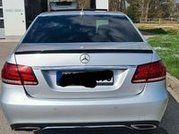 Usado Mercedes E220 Edition 170 CV (125 kW) 2013 Plateado Berlina