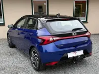 Gebraucht Hyundai i20 Intro Edition 101 PS (74 kW) 2020 Blau Kleinwagen