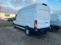 Gebraucht Ford Transit Trend 185 PS (136 kW) 2019 Weiß Limousine