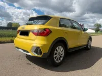 Gebraucht Audi A1 Comfort 110 PS (80 kW) 2022 Gelb SUV