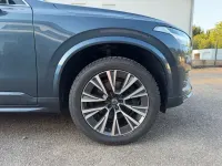 Gebraucht Volvo XC90 Momentum 235 PS (172 kW) 2022 Blau SUV