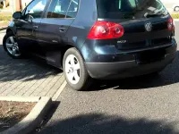 Gebraucht VW Golf V 80 PS (58 kW) 2008 Blau Kleinwagen